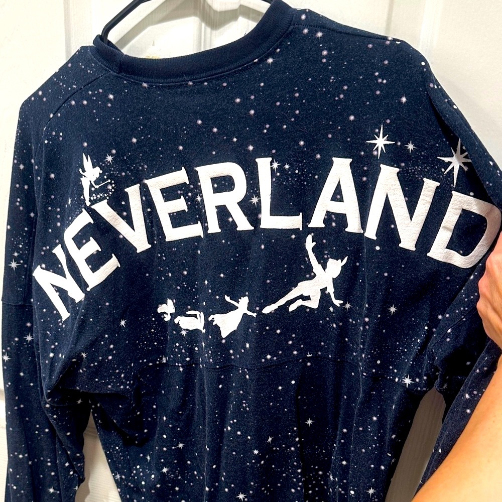 Disney RARE Spirit Jersey Peter Pan Adventure Neverland unisex XS